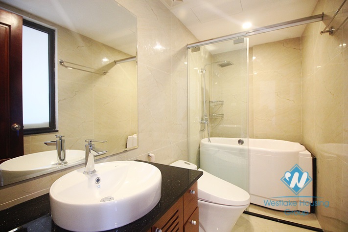Modern and bright apartment for rent in Tay Ho st, Quang an ward